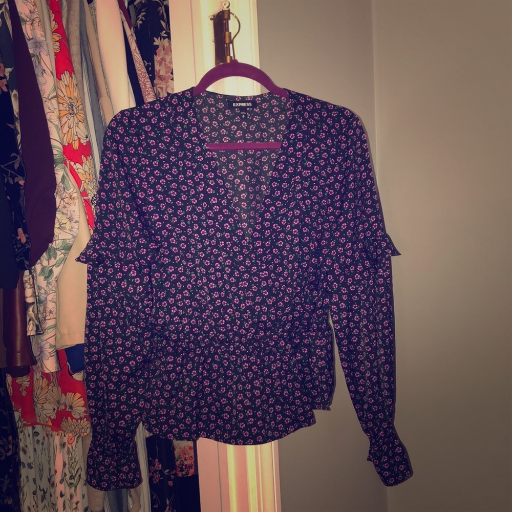 Floral V Neck